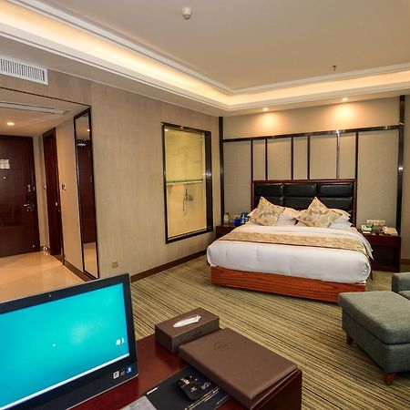 Days Hotel & Suites Shishi Quanzhou  Eksteriør billede