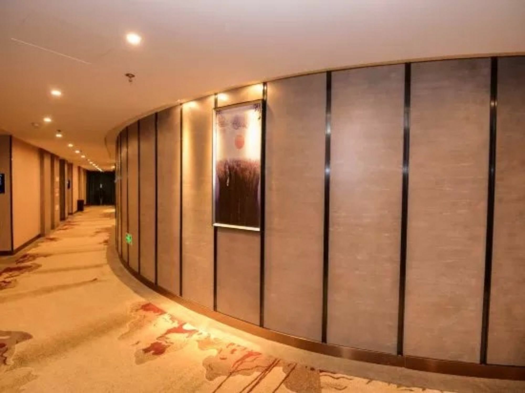 Days Hotel & Suites Shishi Quanzhou  Eksteriør billede