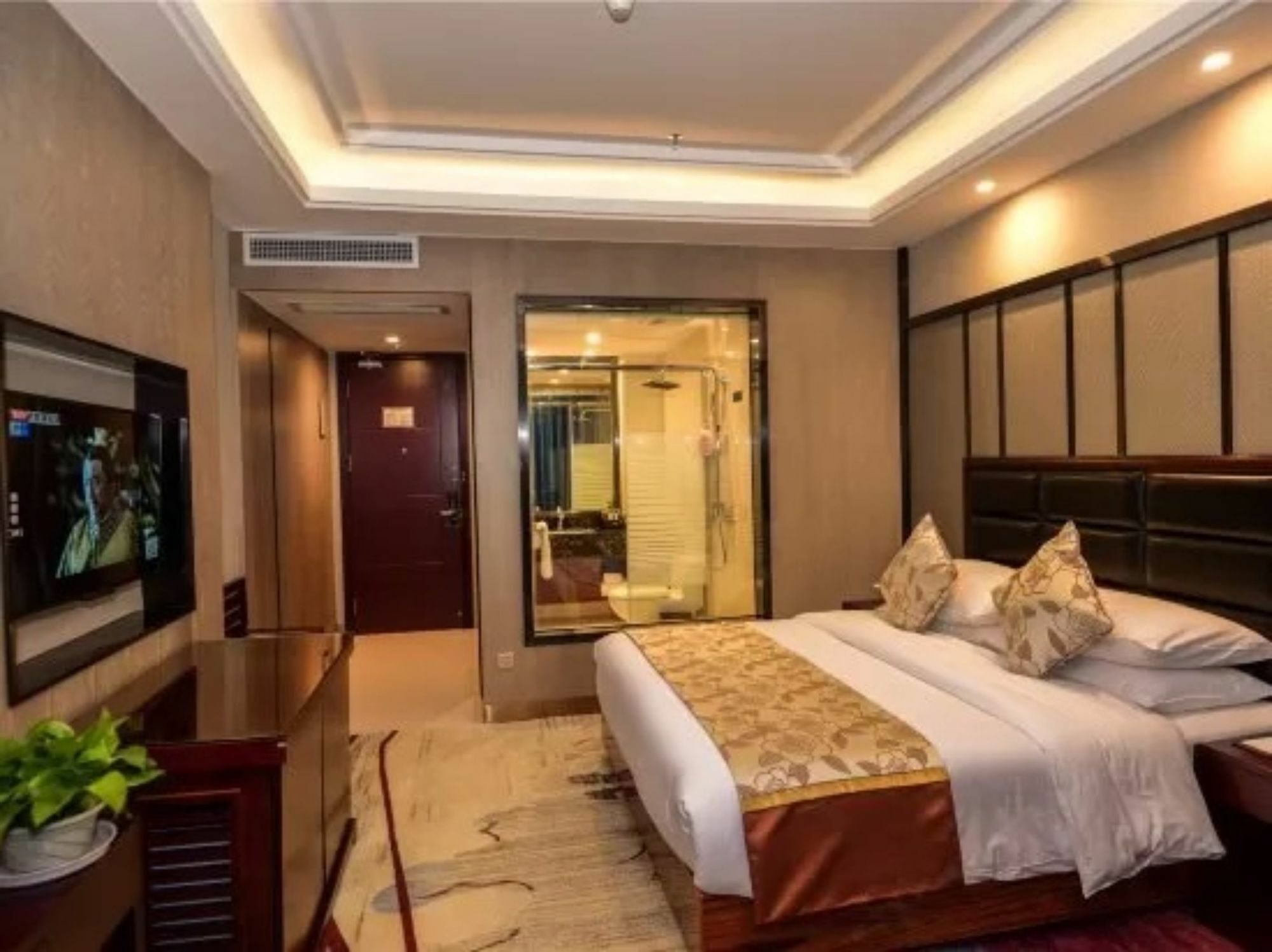 Days Hotel & Suites Shishi Quanzhou  Eksteriør billede